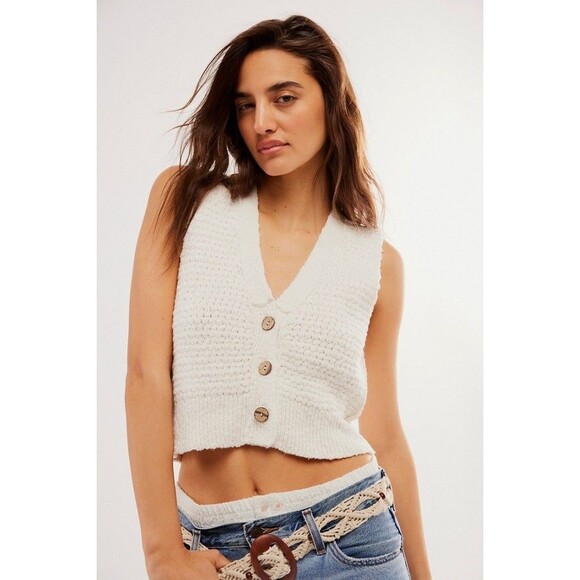 Free People Jackets & Blazers - Free People Ava Vest In Sugar Straw Cream Size XL NWT Free People Sweater Vest
